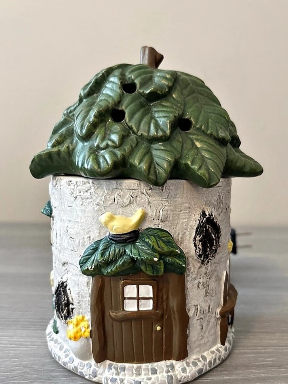 Scentsy Fairytale Cottage Scented Wax Warmer Ceramic Electric